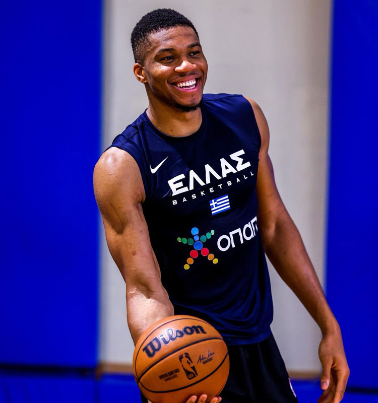 Giannis Antetokounmpo Age Height Wife Biography Net Worth