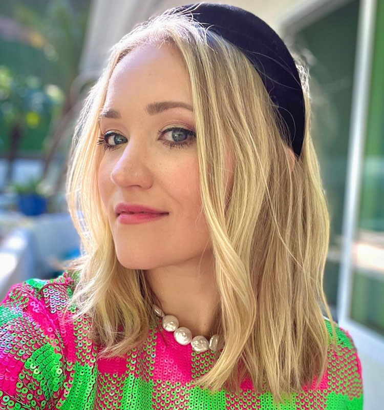 Emily Osment Age Height Husband Biography Net Worth